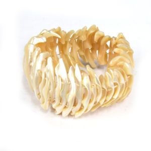 50900-007-Shell-Bracelet